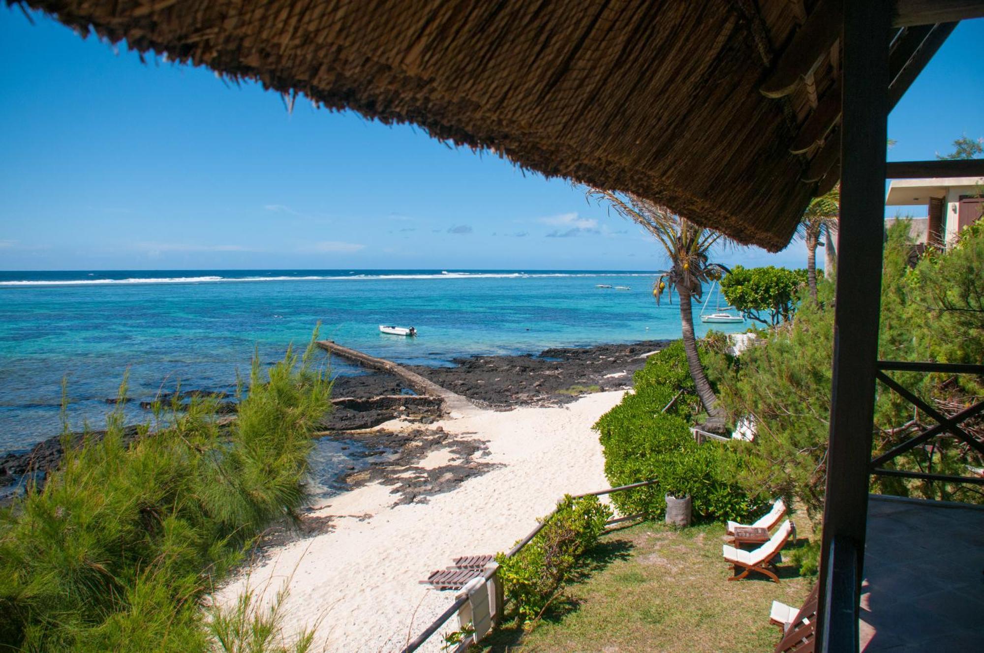 Chantauvent Guest House Blue Bay Kamer foto